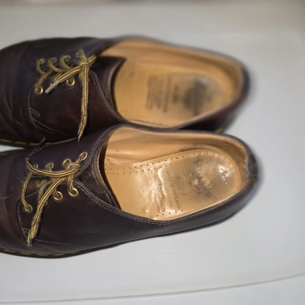 Dr. Martens vintage England brown derby Brown Leather Men's Shoes